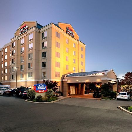 Fairfield Inn & Suites Woodbridge Avenel Εξωτερικό φωτογραφία